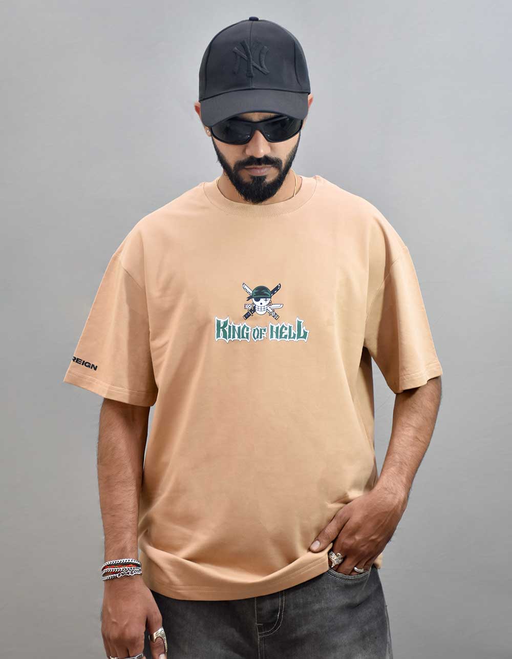Roronoa Zoro Beige Oversized T-shirt